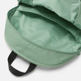 Outdoorový batoh o objemu 28 litrů